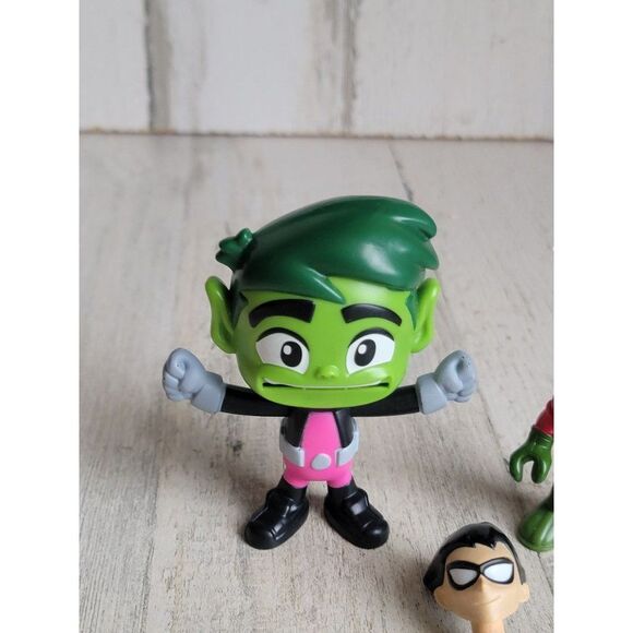 Teen Titans Beast Boy Robin action figure playset toy - Picture 3 of 7